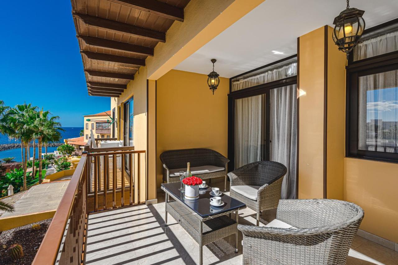 Amazing 3 Bedroom Apartment On The First Line Of The Best Las Americas Beach, Air Conditioner And Terrace Ocean View Playa de las Americas  Bagian luar foto